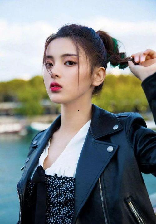 爱豆吃瓜娱乐酱王嘉尔,从爱豆到娱乐酱，揭秘他的多面人生