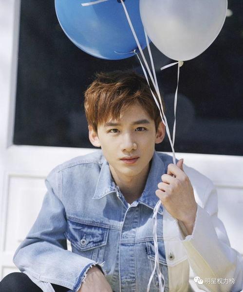 娱乐吃瓜君白敬亭,娱乐吃瓜界的“瓜王”